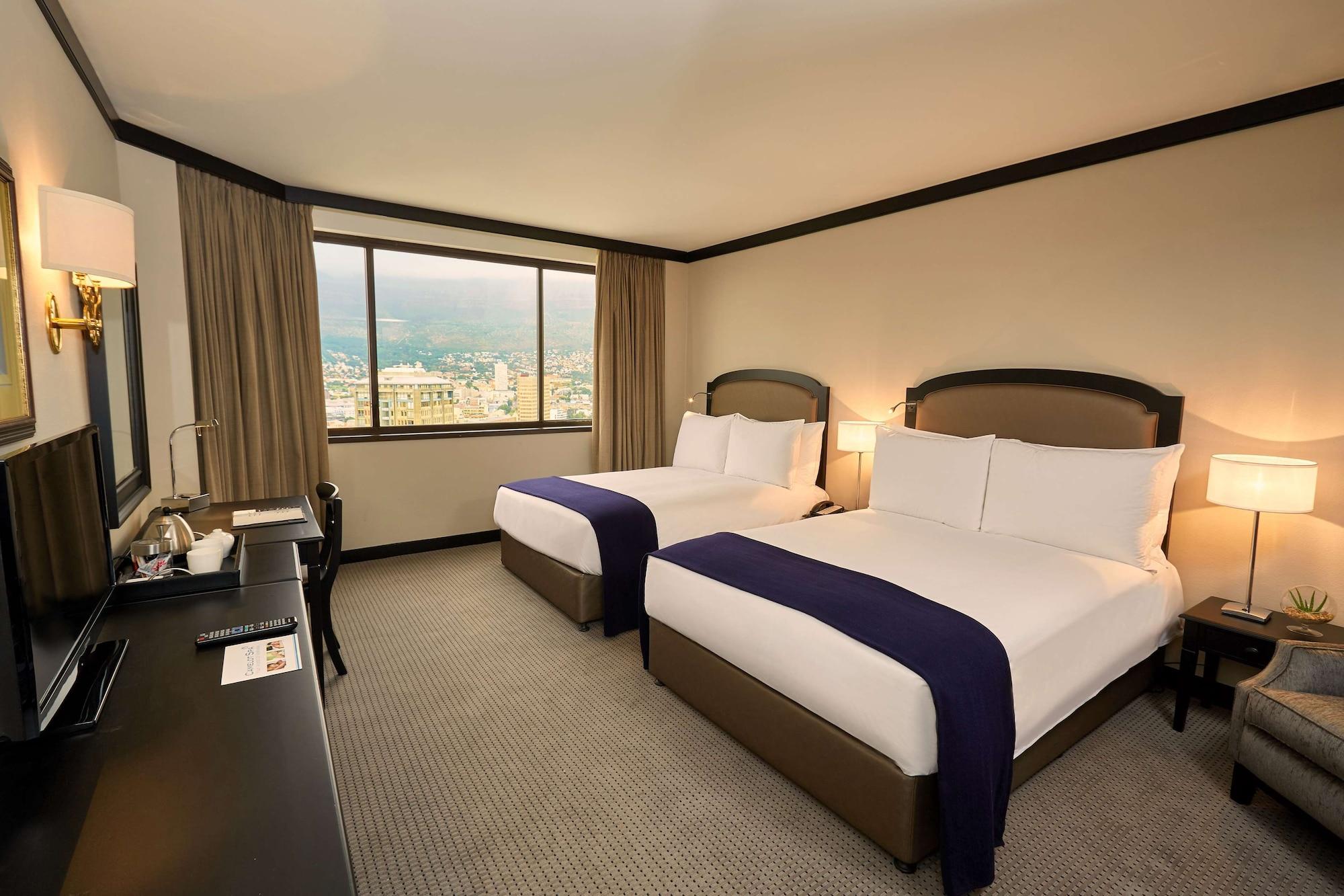 Southern Sun Cape Sun Hotel Cape Town